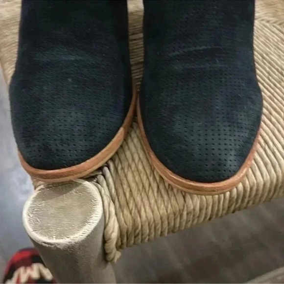 Silent D East Bay Booties – Navy Suede, Size 41 (US 10.5–11) - Picture 5 of 8